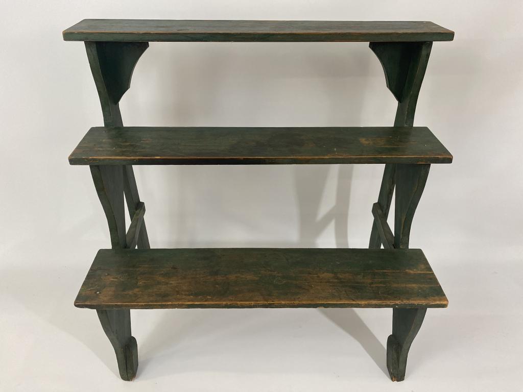 Primitive paint decorated plant stand Original surface. (1 of 4)