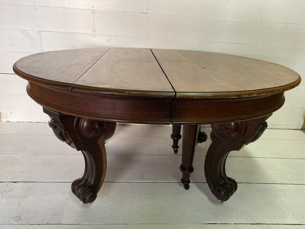 Super Large 1850s Round Oak Table. (1 of 8)