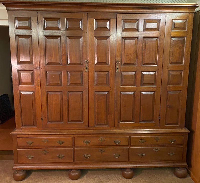 Queen Anne Carved Walnut Kas, Lancaster PA. (1 of 19)