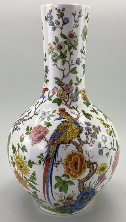 Kaiser West Germany Nanking Porcelain Vase.: 14.5"Hx7'W. Kaiser Germany Nanking pattern porcelain bottle vase. West German porcelain, Asian style with polychrome exotic bird, floral and foliate motifs. Condition: Very good.**LOCAL PICKUP MUST BE
