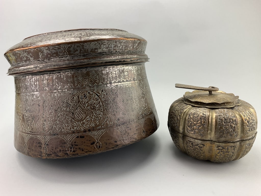 2 Antique/Vintage Indian Betel Boxes. (1 of 12)