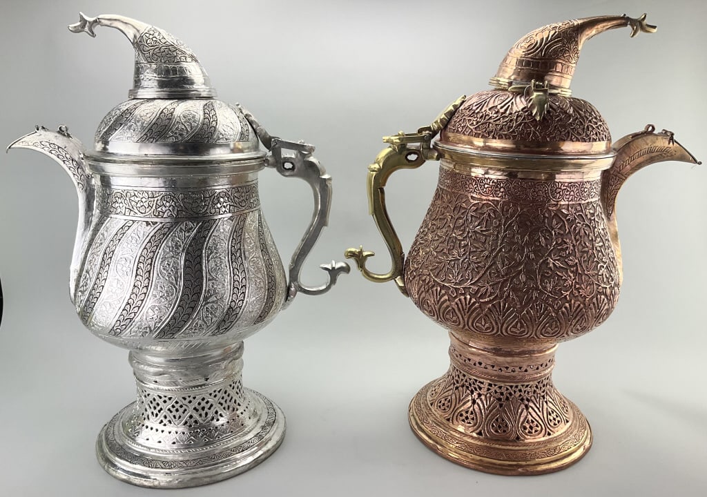 2 Antique Copper Kashmiri Samovars. (1 of 12)