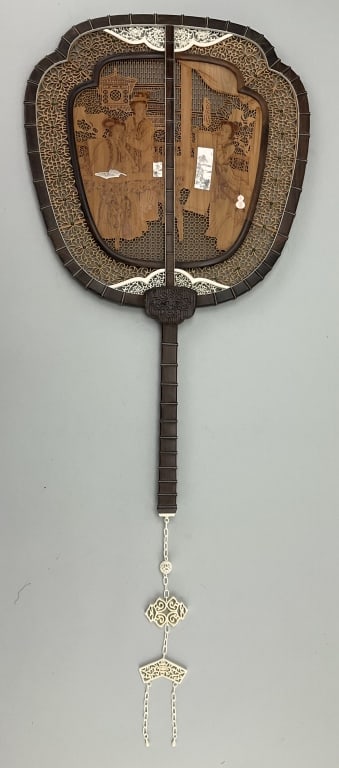 Chinese Sandalwood 3 Blessings Palace Fan. (1 of 5)