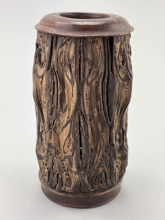 Antique Chinese Bark Wood Brush Pot. (1 of 8)