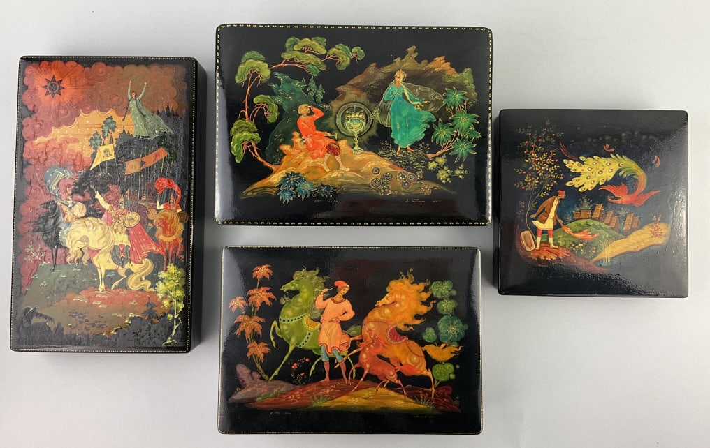 4 Russian Folk Art Lacquer Boxes. (1 of 20)
