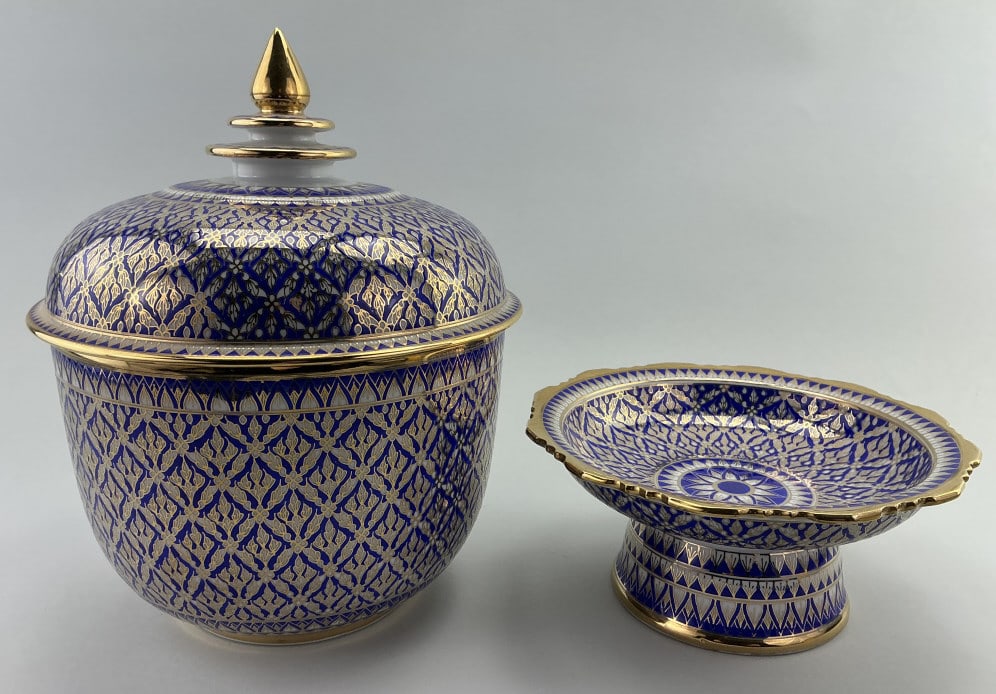 2 Modern Traditional Thai Porcelain Benjarong (1 of 11)
