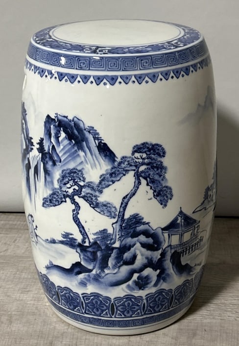Japanese Blue & White Porcelain Garden Stool. (1 of 7)