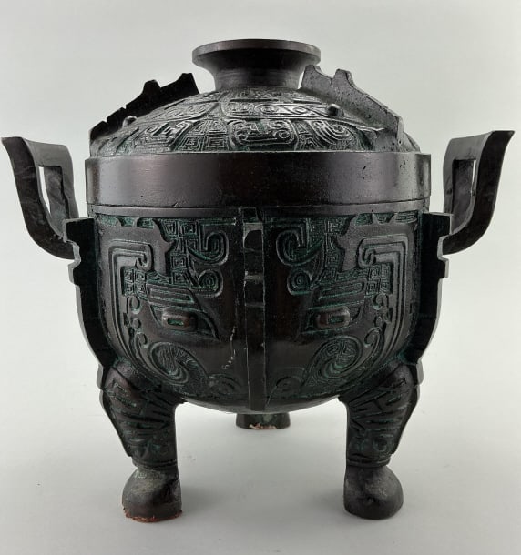 Vintage James Mont Style Aztec Ice Bucket.: Measures 11.5 inches high. Faux bronze finish with tripod feet. Circa 1960's-1970's. Condition: Very good. **LOCAL PICKUP MUST BE BY APPT ONLY POST AUCTION ONLY ON SPECIFIC DATES:CALL 717-272-7078 TO 