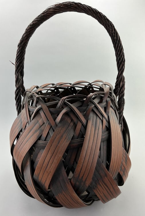Large Japanese Bamboo Ikebana Flower Basket. (1 of 6)