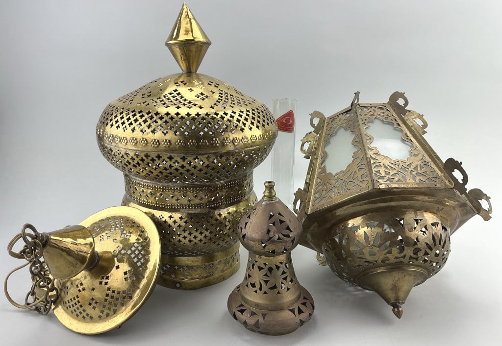 Moroccan Brass Hanging Lanterns. (1 of 20)