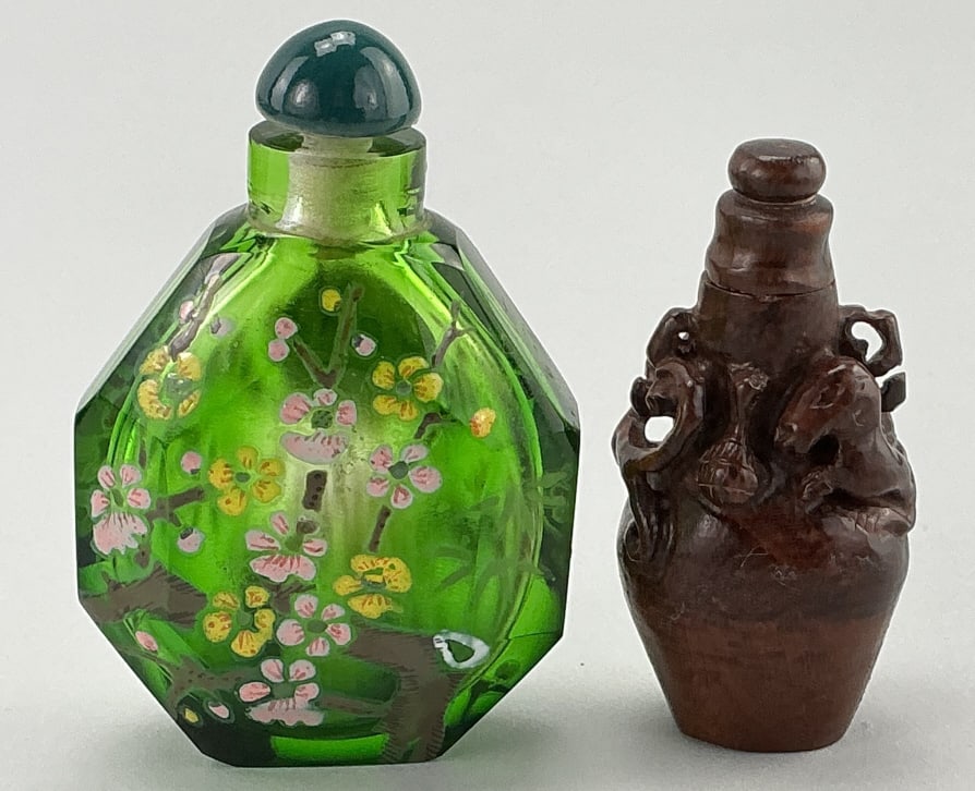 2 Various Antique Chinese Snuff Bottles. (1 of 9)