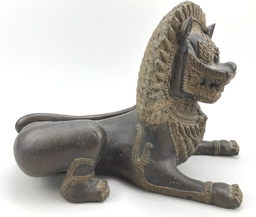 Antique Bronze Khmer Temple Guardian Lion. (1 of 5)