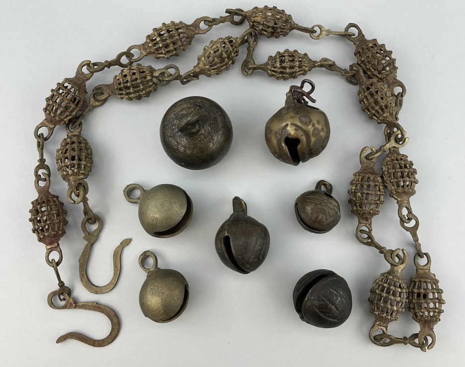 Indian Brass Lantern Chain & Crotal Bells. (1 of 9)