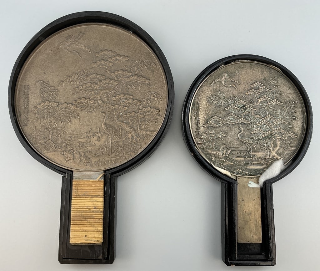 2 Japanese Bronze E-kagami Hand Mirrors. (1 of 15)