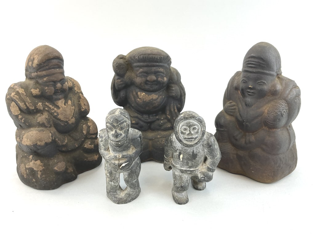 3 Japanese Folk Art Gods & 2 Inuit Stone Carvings. (1 of 20)