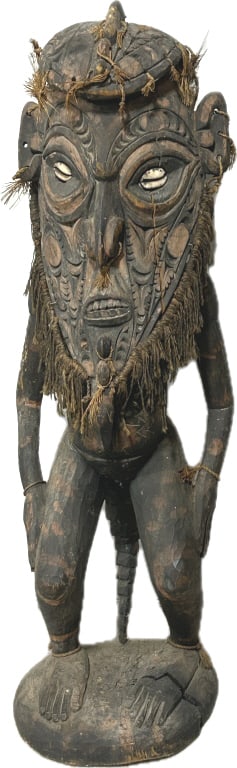 Large Sepik River Mindimbit Ancestral Figure. (1 of 6)