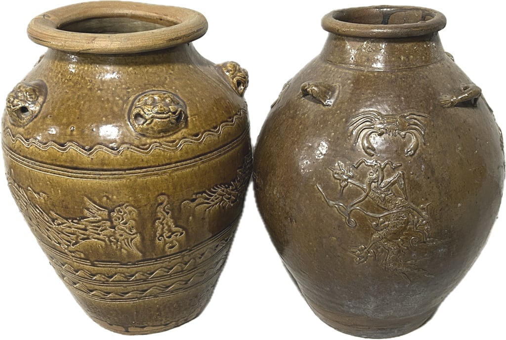 2 Antique Chinese Brown Glazed Martaban Jars. (1 of 6)