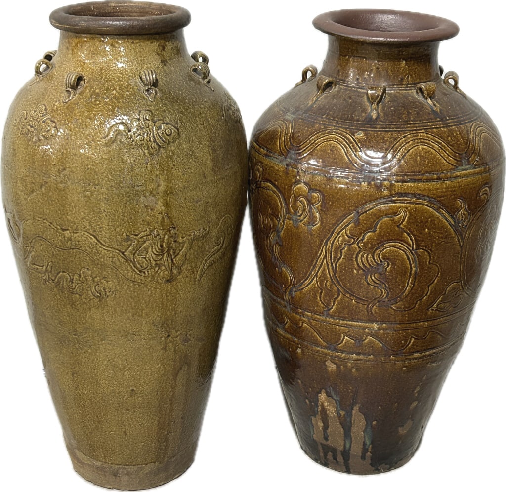 2 Antique Chinese Glazed Pottery Martaban Jars. (1 of 5)