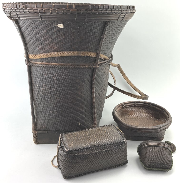 4 Antique/Vintage Hand-Woven Rattan Baskets. (1 of 20)
