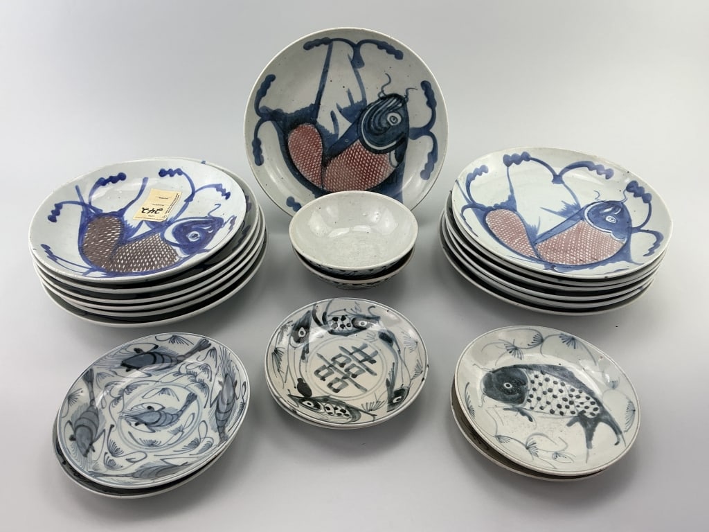 Antique Chinese Porcelain Plates and Bowls.: Largest: 10" Diameter. Late Qing dynasty with stylized fish and shrimp motifs. 21 pieces total. Condition: Good, no damage. **LOCAL PICKUP MUST BE BY APPT ONLY POST AUCTION ONLY ON SPECIFIC DATES:CALL