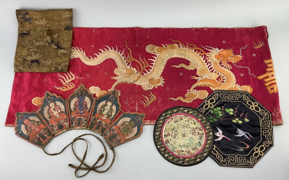 Antique/Vintage Textiles & Jina Crown. (1 of 19)