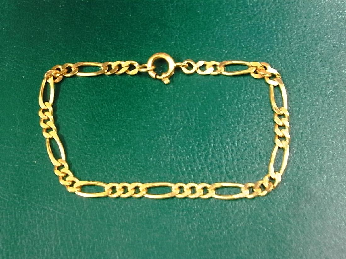 Bracelet Gold (1 of 2)
