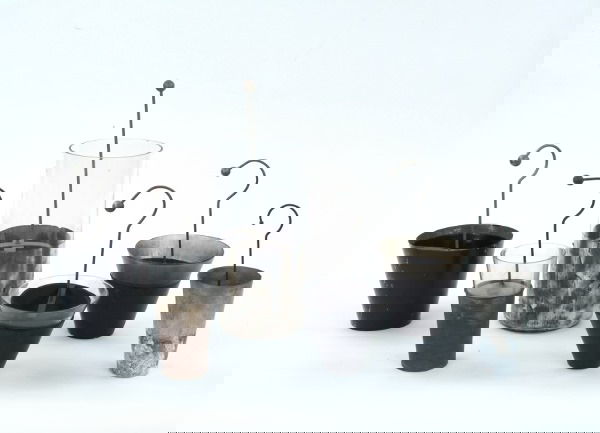 SIX LEYDEN JARS.: SIX LEYDEN JARS. three with removeable coatings, one all metal and one Pyrex, the tallest 18.5 inches *Condition: No Specific Condition Recorded - Sold As Is *Est. Sale Time: 5:02 PM Central *EDISON G