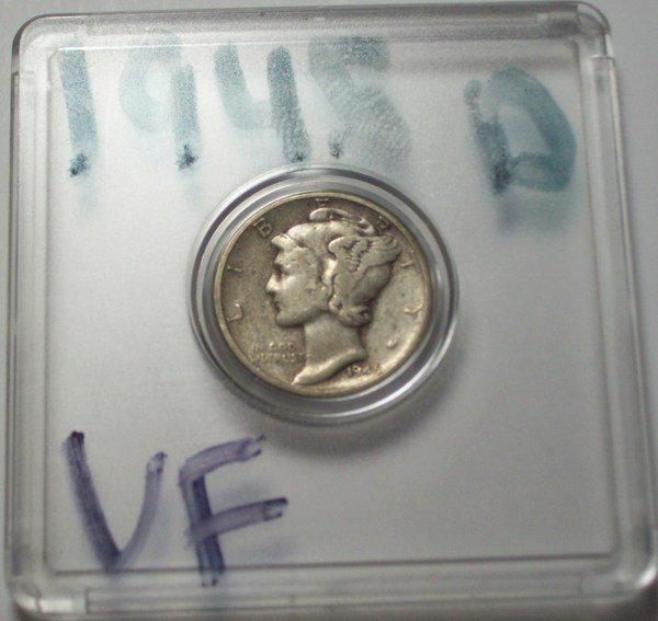 1945-D US Mercury Dime 10 Cents VF: 1945-D US Mercury Dime 10 Cents VF