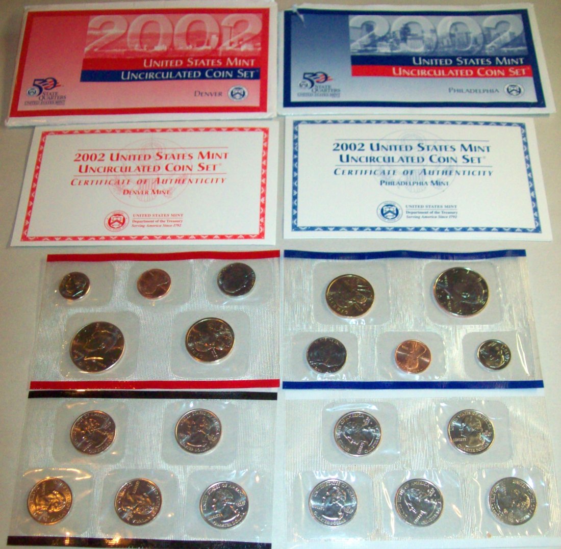 2002 US Mint Uncirculated Coin Set With Envelopes (1 of 4)