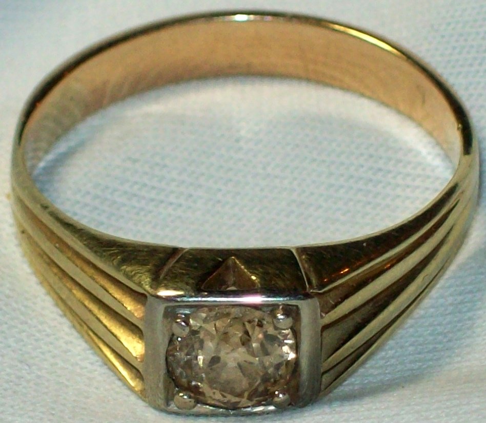 14K Gold Solitaire Brilliant Diamond Ring (1 of 4)