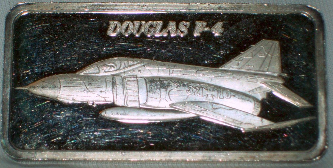 World of Flight 1 Troy Oz .999 Silver Douglas F-4: World of Flight 1 Troy Oz .999 Silver Douglas F-4