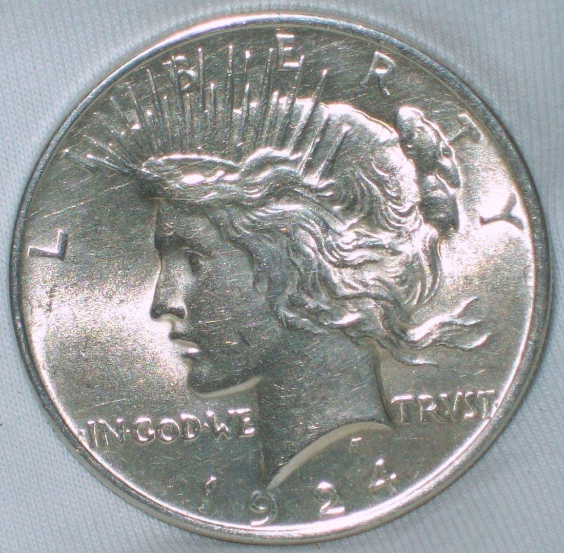 1924 Peace Silver Dollar BU (1 of 2)