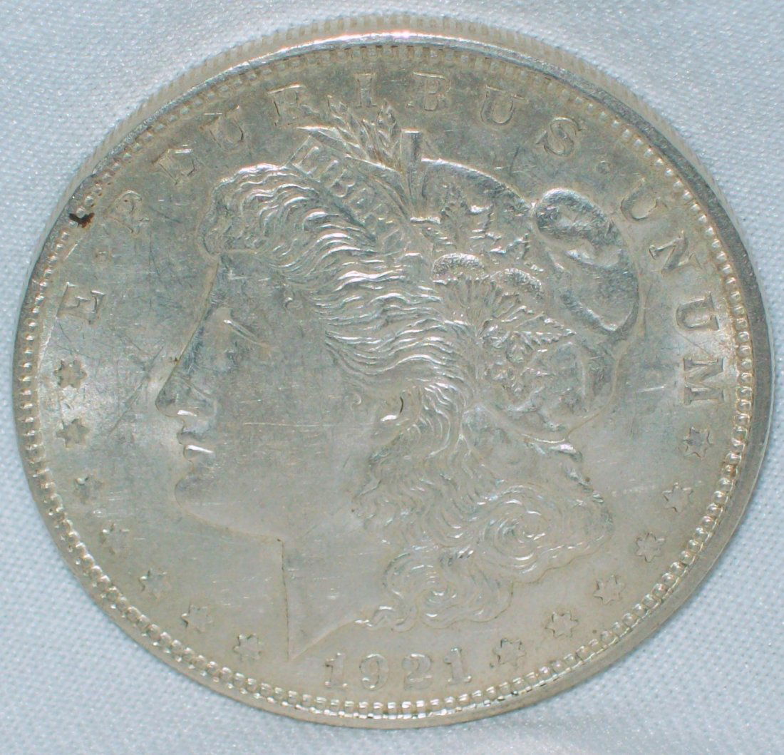1921 Morgan Silver Dollar BU (1 of 2)