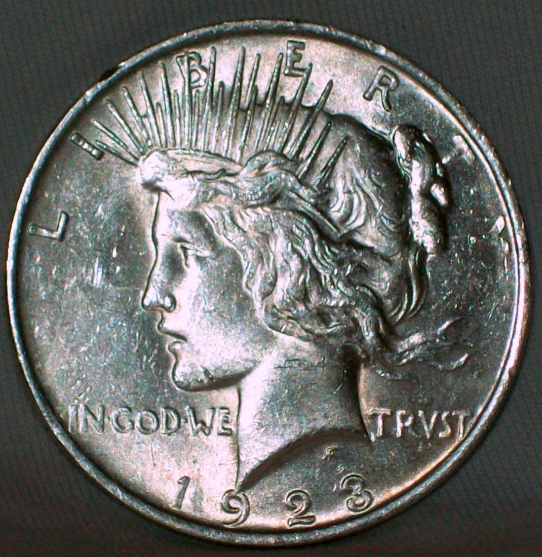 1923 Peace Silver Dollar BU (1 of 2)