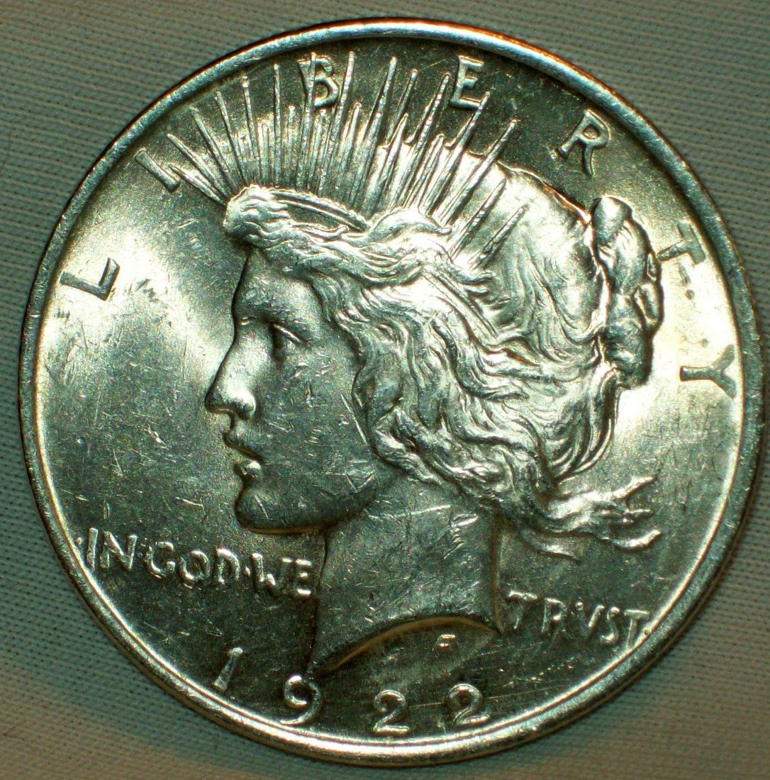 1922 Peace Silver Dollar AU (1 of 2)