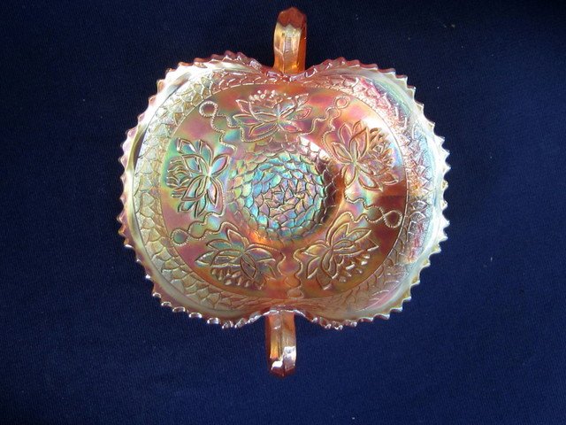 Fenton Pond Lilly Marigold Bonbon: Measures 7 in wide, base measures 2.5 in.