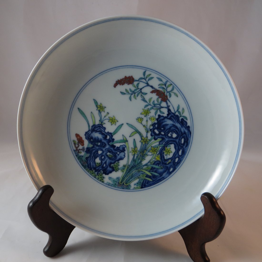 CHINESE QING DYNASTY PORCELAIN PLATE (1 of 2)