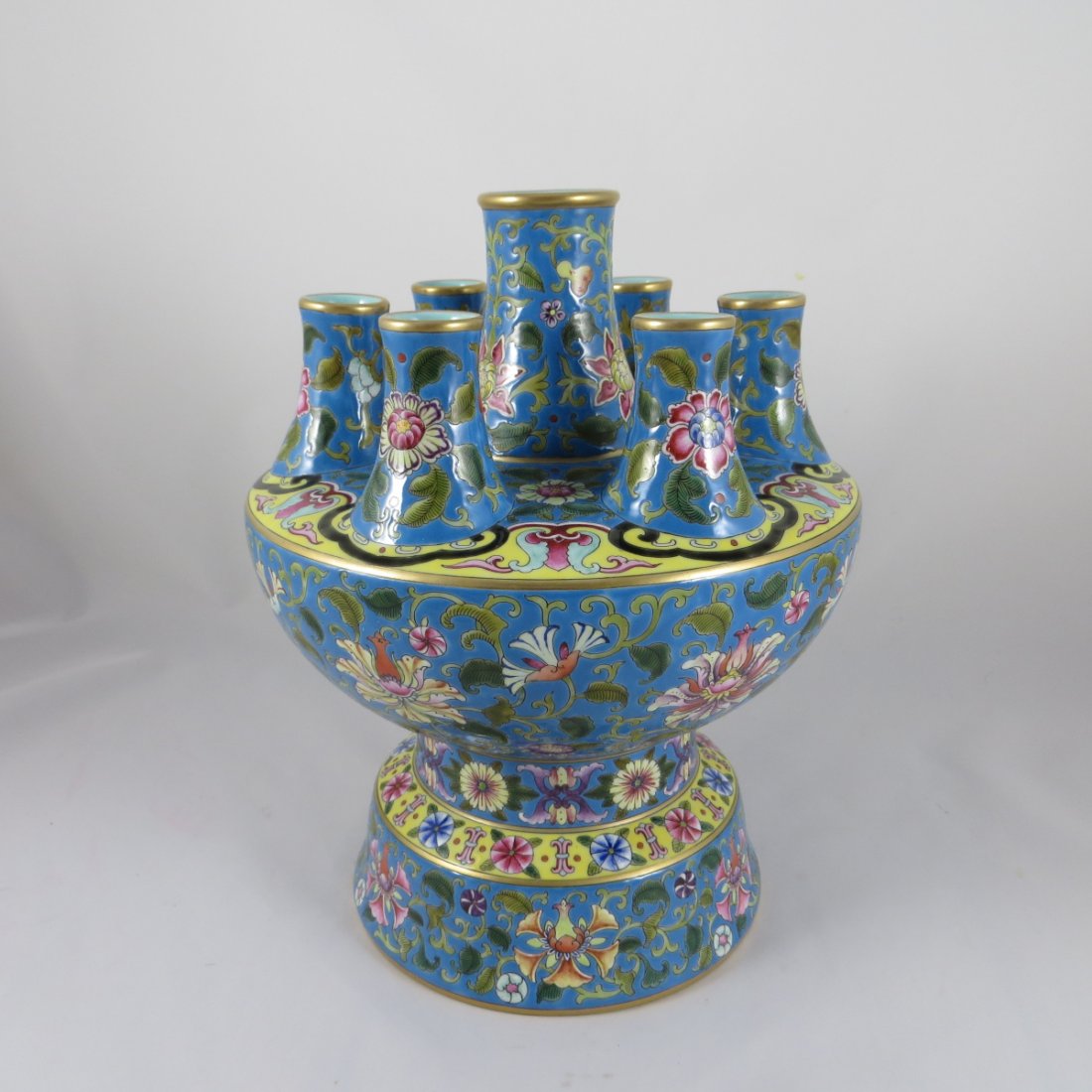 An Exceptional Chinese Famille Rose Vase (1 of 4)