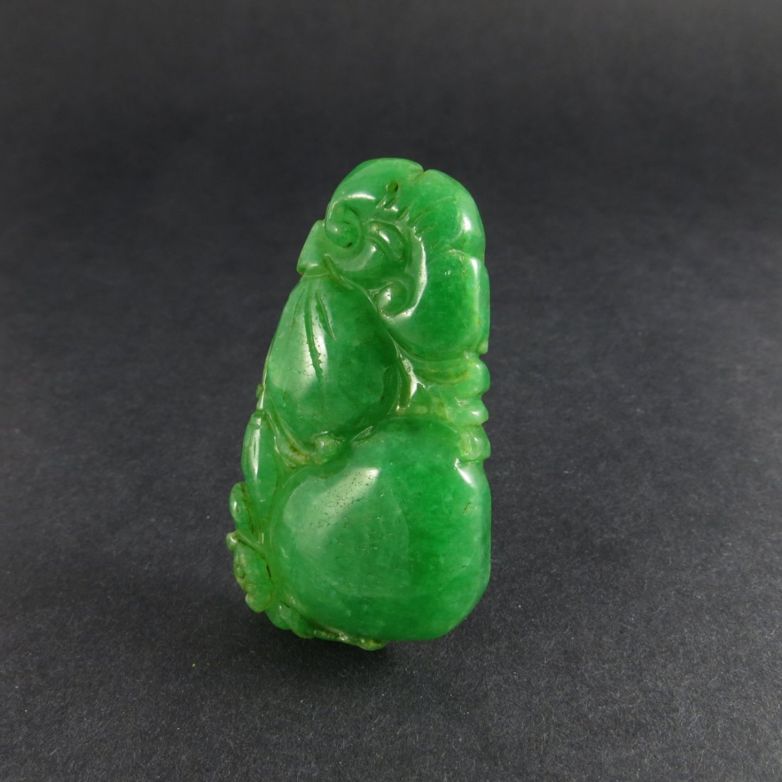 Chinese Qing Dynasty Jadeite Pendant (1 of 2)