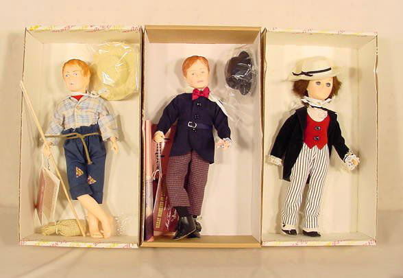 Effanbee Mark Twain Tom Sawyer Huck Finn Dolls: 3 Effanbee Mark Twain Collection. No. 7634 Tom Sawyer No. 7632 Huck Finn No. 3331 Riverboat (All original boxes are in as is and some rough condition.) All 12" Boxes.