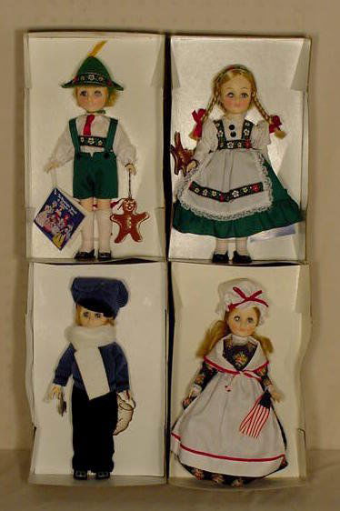 Effanbee Hansel & Gretel, Betsy Ross, Ice Skater: 4 Effanbee No. 1195 Gretel; No. 1194 Hansel; No. 1251 Ice Skater; No. 1251 Betsy Ross. (All original boxes are in as is and some rough condition.) 11"