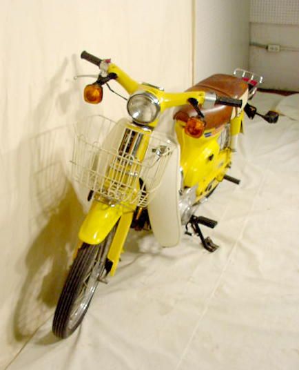 1981 Honda 70 Passport Deluxe NR - 4