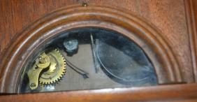 Veneer Round Top Shelf Clock