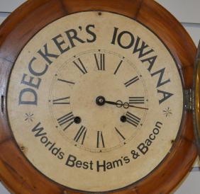 Deckers Iowana Advertising Gallery Clock