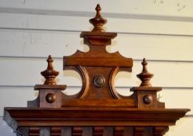 German Open Well Swinger Clock