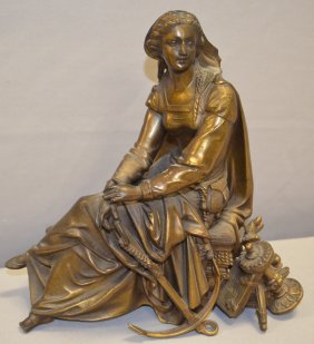 2 Clock Statues