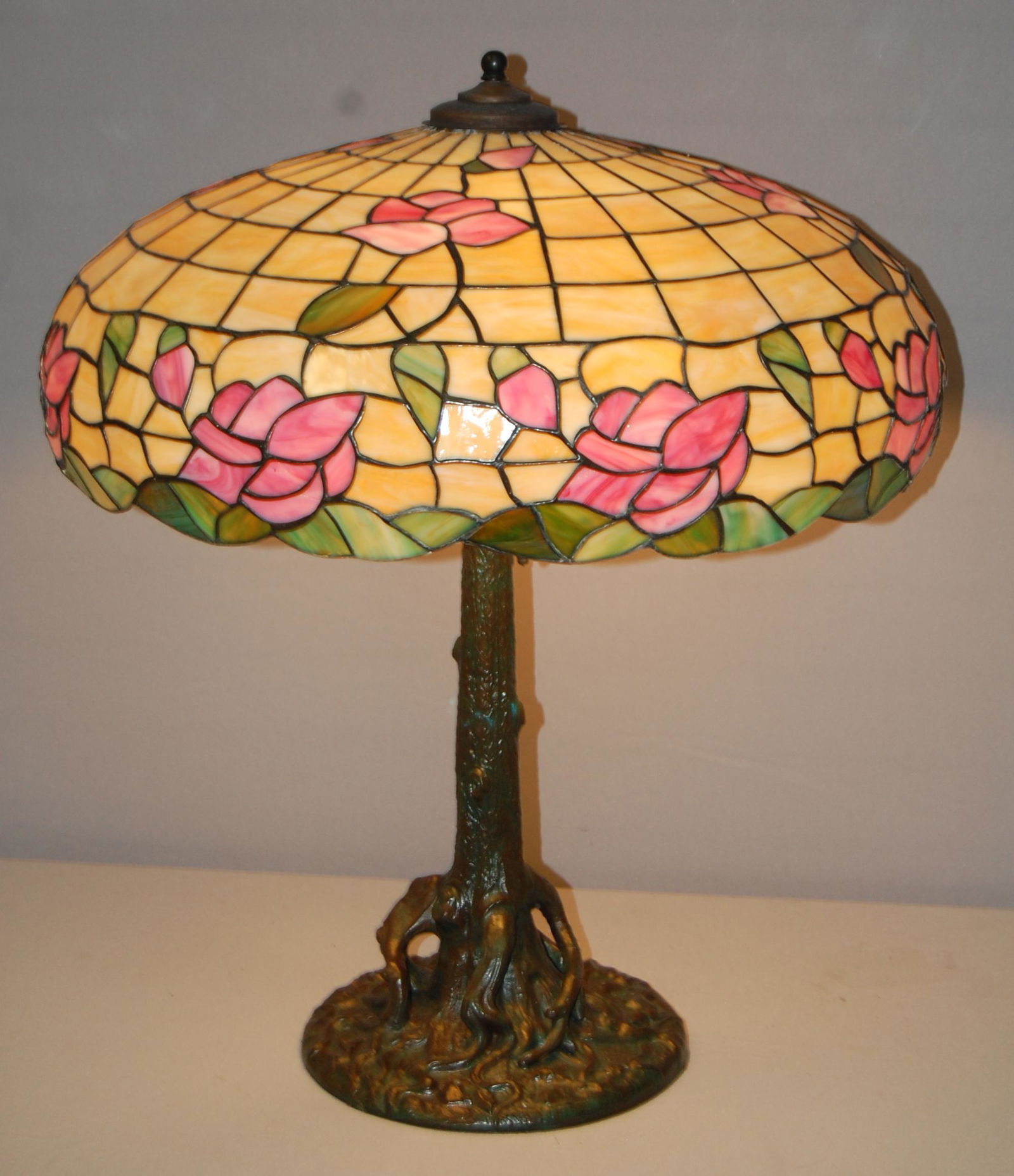 Large Chicago Mosaic Style Table Lamp (1 of 8)