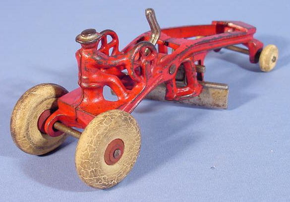 Kenton Cast Iron Toy Road Grader, 7 1/2" - 3