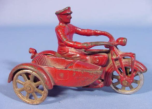 Old Cast Iron Toy Motorcycle Cop w/Side Car