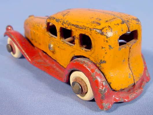 2 Old Cast Iron Sedan Cars Made in 2 Parts - 3